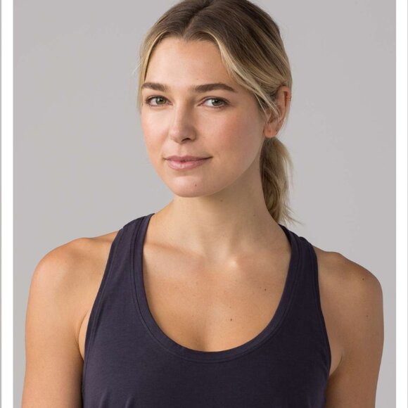 Lululemon Women's Love Tank - Picture 4 of 10